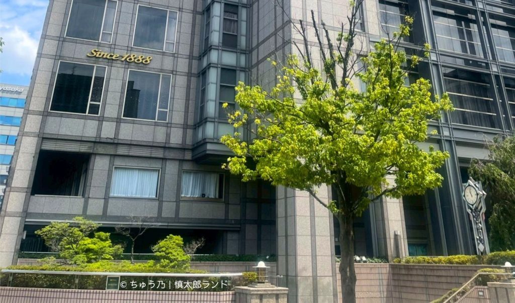 外壁に「Since 1888」と掲げられたホテルオークラ京都の外観
